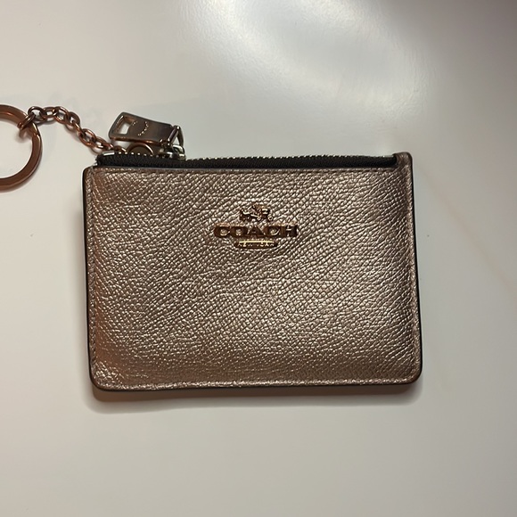 Coach Gold Key Chain/ Coin Wallet - Picture 6 of 7